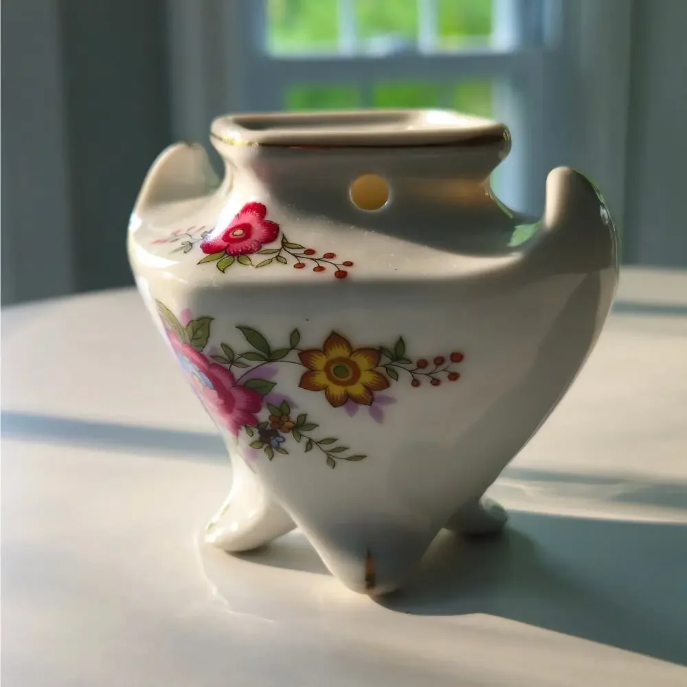 Vintage Japanese Porcelain Pagoda Posy or Incense Holder | 1950s–60s Bud Vase